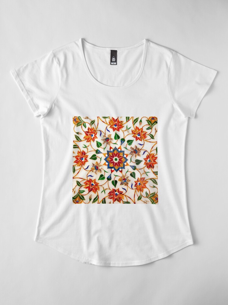Vista alternativa de Camiseta premium de cuello ancho Diseño Floral Taj Mahal