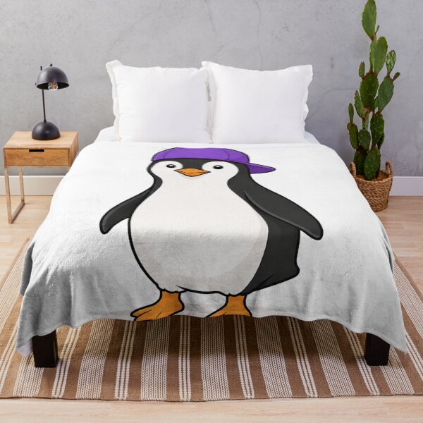 Artikelvorschau, Cute Penguin with Purple Cap – Funny Kawaii Penguin Character entworfen und verkauft von LittleGinnyArt.