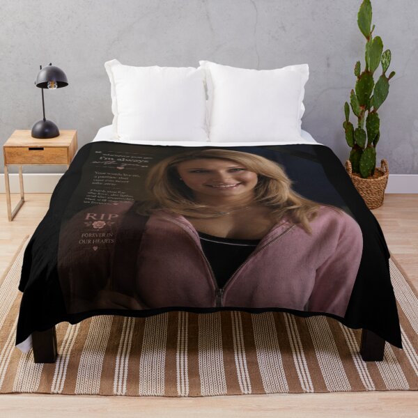 Item preview, hayden panettiere designed and sold by fnsdjfnsidjdns.