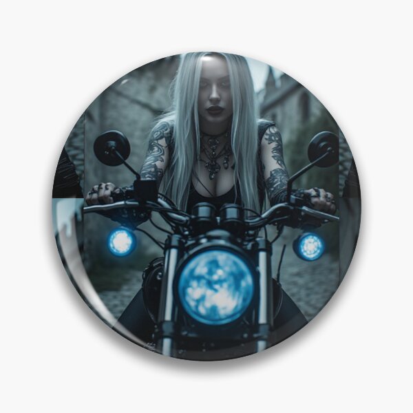 Artikelvorschau, Düstere Gothic-Vampir-Bikerin entworfen und verkauft von TheDarkWardrobe.