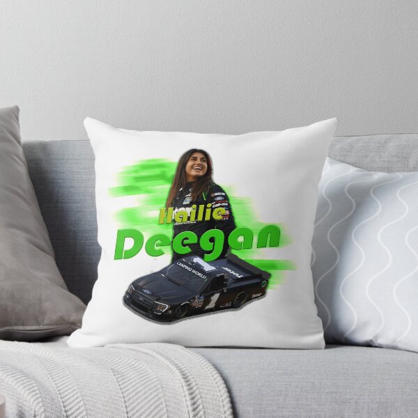 Artikelvorschau, Geschenkideen für Hailie Deegan, NASCAR-Geschenke für Fans entworfen und verkauft von FerrisBuiltd.
