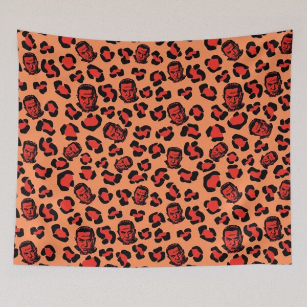 Aperçu de l'œuvre Imprimé guépard du comte Dracula sur fond orange créée et vendue par calypso-designs.