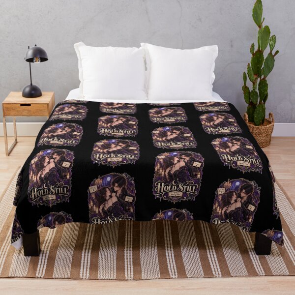 Aperçu de l'œuvre Rester immobile – Couple romantique sombre créée et vendue par JPCuteDesign.