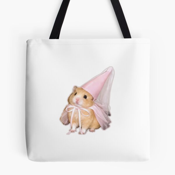 Aperçu de l'œuvre cute fairy hamster sticker créée et vendue par StudioNajwaD.