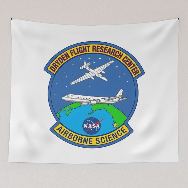 Aperçu de l'œuvre Écusson du programme de sciences aéroportées du centre de recherche en vol Dryden de la NASA créée et vendue par CharlieDesings.