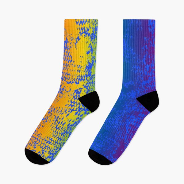 Artikelvorschau, Modernes, im Used-Look gehaltenes Python-Printmuster | Regenbogen & Blau entworfen und verkauft von Frohyou.