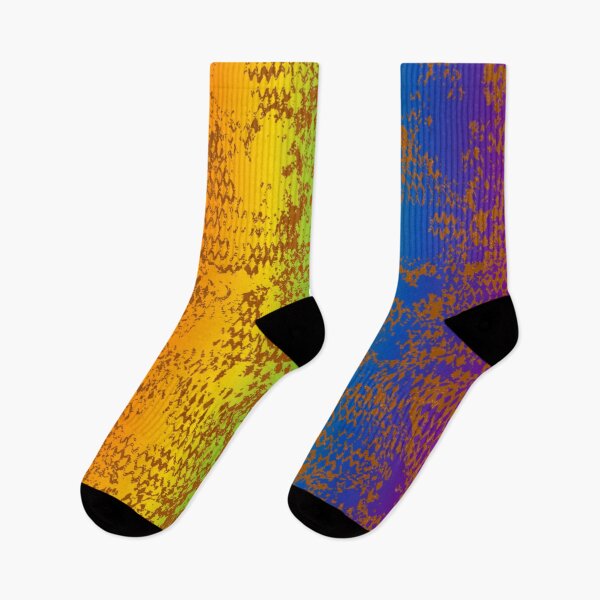 Artikelvorschau, Modernes, im Used-Look gehaltenes Python-Printmuster | Regenbogen & Braun entworfen und verkauft von Frohyou.