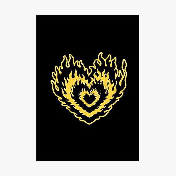 Item preview, Corazones ardientes en negro y amarillo con estética de capas designed and sold by CamilasPrints.