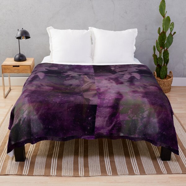 Aperçu de l'œuvre Ethereal Purple Fairycore - Frutiger Aurora & Grunge Whimsigoth créée et vendue par BrontesWhimsyStore.