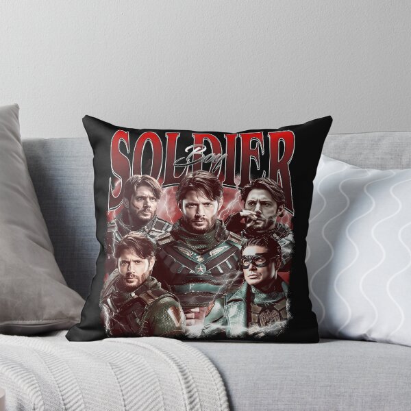 Aperçu de l'œuvre Autocollant vintage pour fan du film The Boys Hero, le petit soldat créée et vendue par HoldwestShopNow.