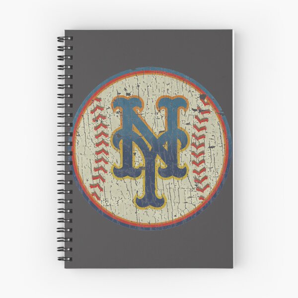 Aperçu de l'œuvre Casquette de baseball Mets style rétro vintage | Le cadeau idéal pour vous et vos amis créée et vendue par RzEditz.