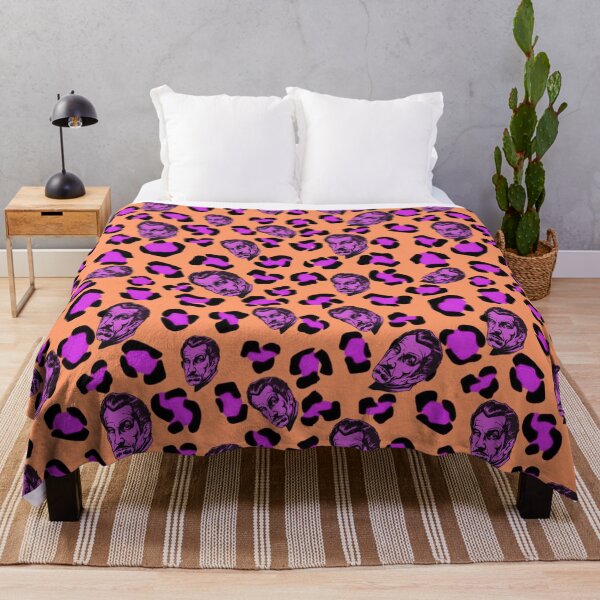 Artikelvorschau, Leopardenmuster von Vincent Price auf Orange entworfen und verkauft von calypso-designs.