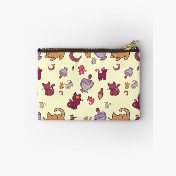 Item preview, Motivo Felino Vintage – Gattini e Boccette su Fondo Crema⁠ designed and sold by Gioxoxx18.