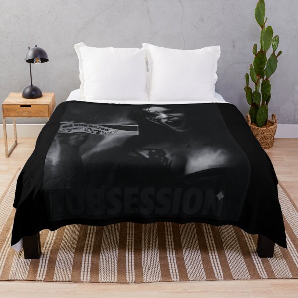 Artikelvorschau, Obsession-Film-T-Shirts Obsession 2026 entworfen und verkauft von Dibarassi.