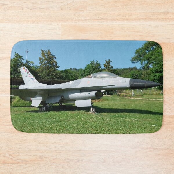 Item preview, General Dynamics F-16 Fighting Falcon designed and sold by KNBS.