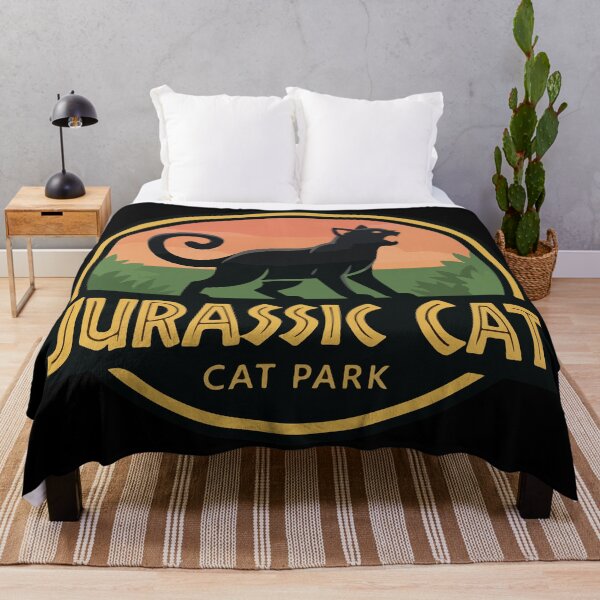 Artikelvorschau, Jurassic Cat Park – Lustige Parodie auf eine schwarze Katze entworfen und verkauft von Brexmore3.