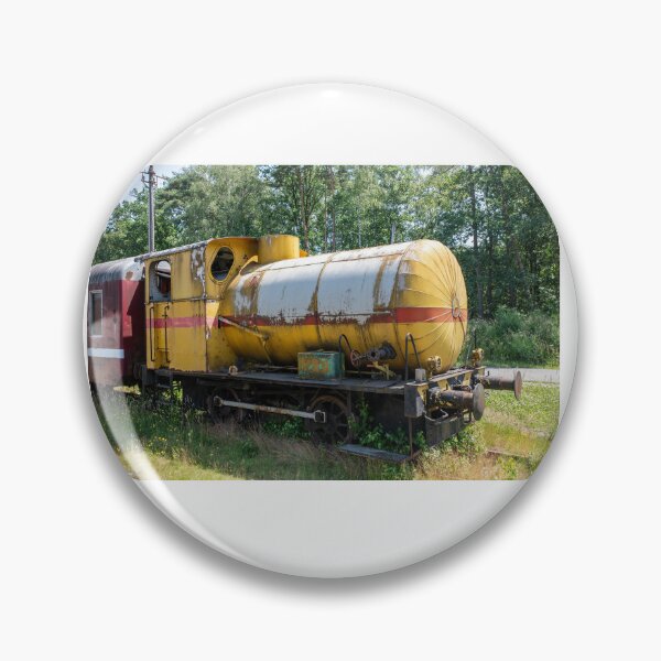 Artikelvorschau, Alte gelbe Zuglok entworfen und verkauft von Por_photos.