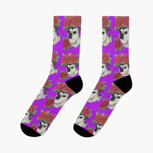 Artikelvorschau, chihuahua with roses purple entworfen und verkauft von Fred Terpe.