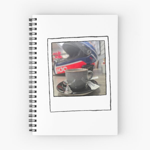 Aperçu de l'œuvre Casque de moto et café sur une photo Polaroid créée et vendue par melmel58.