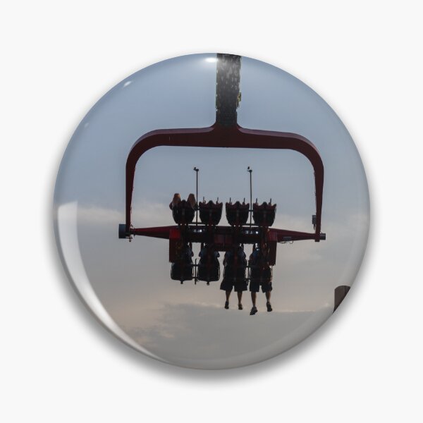 Artikelvorschau, Über dem Prater schwebend bei Sonnenuntergang entworfen und verkauft von BadWolfStudios.