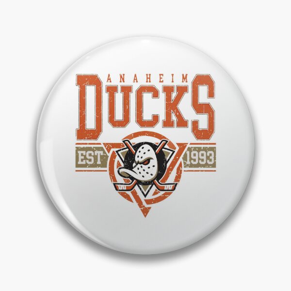 Aperçu de l'œuvre Style vintage de hockey Wild Wing créée et vendue par Secora1985.