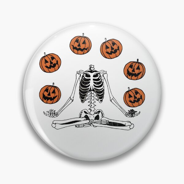 Artikelvorschau, Halloween-Yoga-Skelett-Shirt, Meditations-T-Shirt mit Kürbis-Motiv, Zen-Geschenk für die gruselige Jahreszeit entworfen und verkauft von Minranshop.