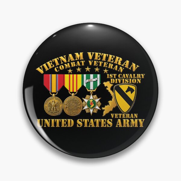 Artikelvorschau, Armee – Vietnamveteran – mit Medaillen – Vietnam – 1. Kavalleriedivision – 3D – erweitert entworfen und verkauft von Military Insignia Products.