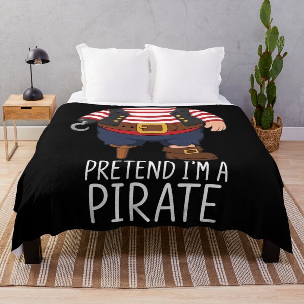 Aperçu de l'œuvre Déguisement de pirate de dernière minute, facile et rapide pour Halloween créée et vendue par clothesy7.