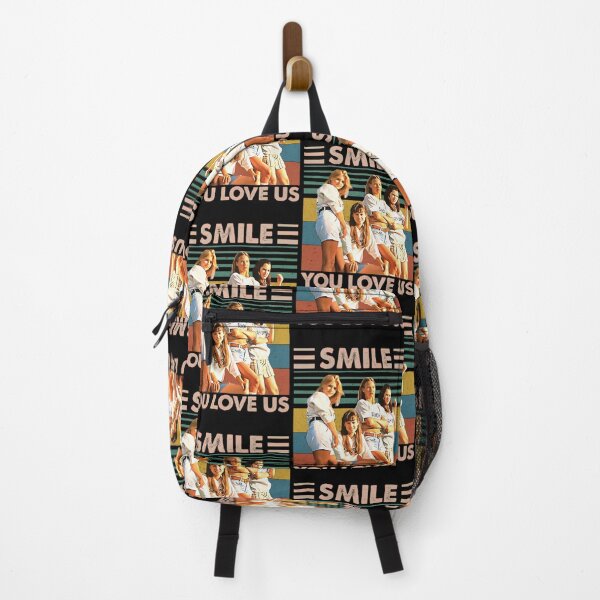 Aperçu de l'œuvre Design vintage inspiré du film « Sourire, tu nous aimes » pour les fans créée et vendue par Rolanieclarker.