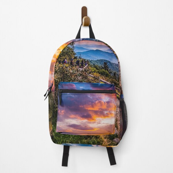 Aperçu de l'œuvre Sunset Over The Great Smoky Mountains créée et vendue par Home Decor Art.