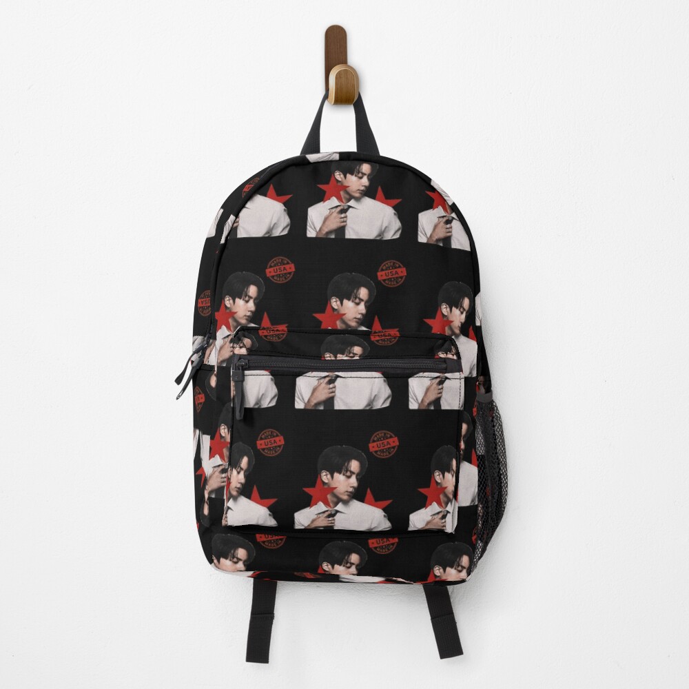 Vista previa del artículo con la obra «Mochila», diseñado y vendido por RaysonCa.