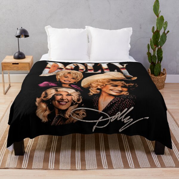 Artikelvorschau, Dolly Parton Vintage entworfen und verkauft von StarPetalMa.