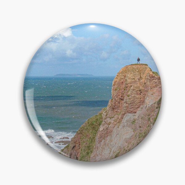 Artikelvorschau, Lone Figure Hartland Point Leuchtturm & Lundy Island Devon entworfen und verkauft von Richard Brookes Photography.