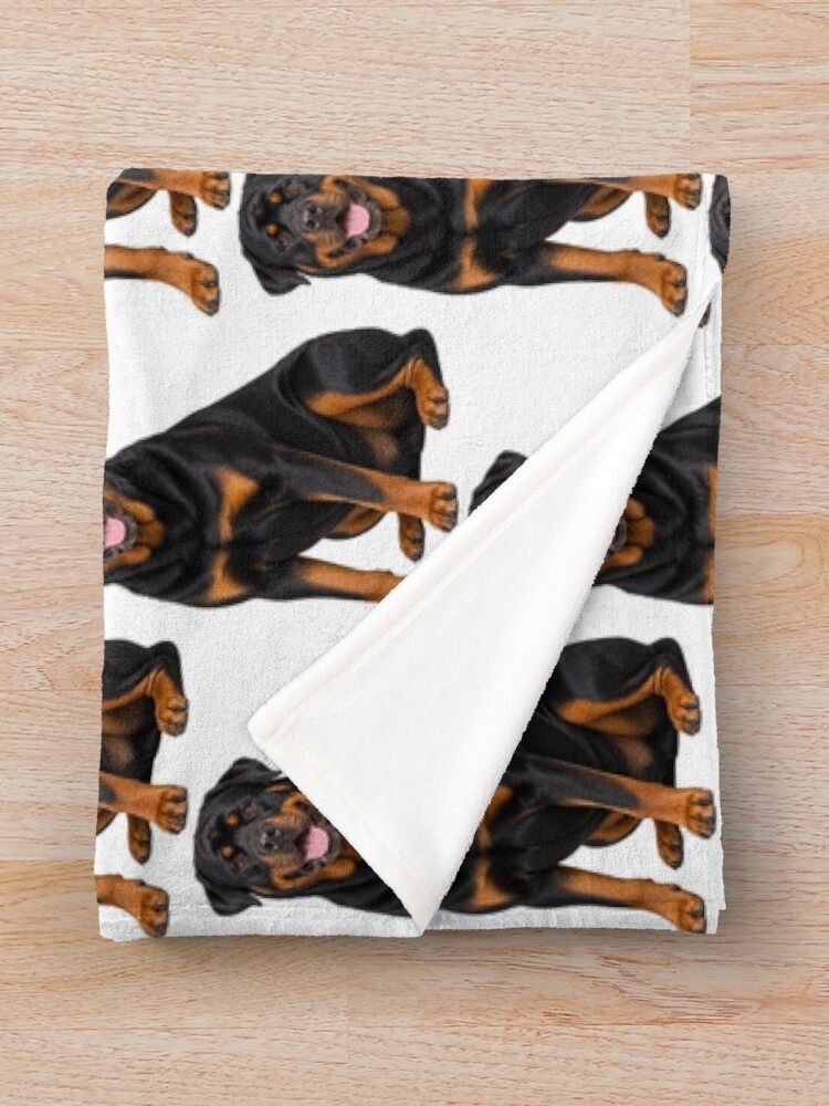 Imagen 3 de 6, Manta con la obra Perro Rottweiler, diseñada y vendida por BackgroundND.