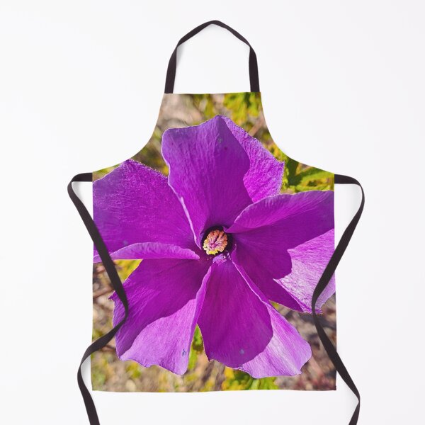 Artikelvorschau, Lila Hibiskusblüte – Lebendige Blumenfotografie entworfen und verkauft von MadeInNapTime.