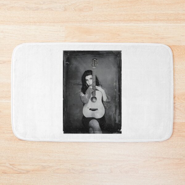 Item preview, Retro Amy Music Legend Portrait | ⭐⭐⭐⭐⭐ Best Seller designed and sold by hainoune.