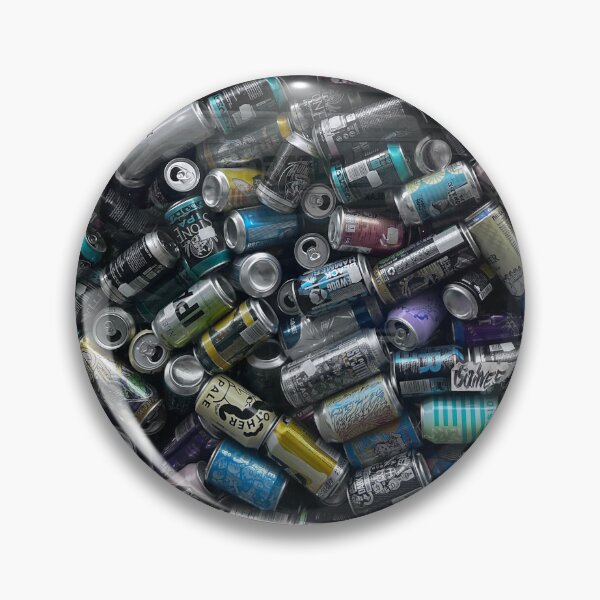 Artikelvorschau, A window in Budapest is filled with empty alcohol tins entworfen und verkauft von STFPhotoAgency.