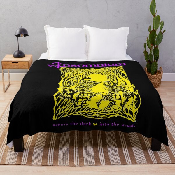 Aperçu de l'œuvre Typographie violette avec cadre jaune créée et vendue par DeadTired666.