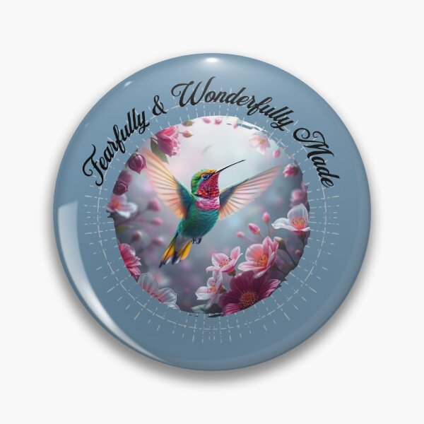 Artikelvorschau, Wunderbar und furchterregend geschaffen – Verspielte florale Naturkunst entworfen und verkauft von Sachie's Studio.