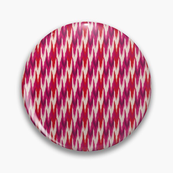 Artikelvorschau, Geometrisches Muster in Magenta, Rot und Creme, inspiriert von Ikat | Abstraktes Boho-Textildesign entworfen und verkauft von Kruti Collection.