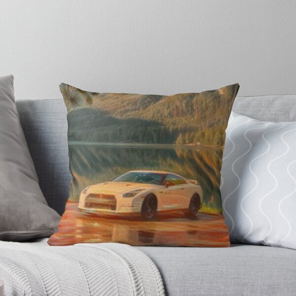 Aperçu de l'œuvre Nissan GTR créée et vendue par OrangeCars.