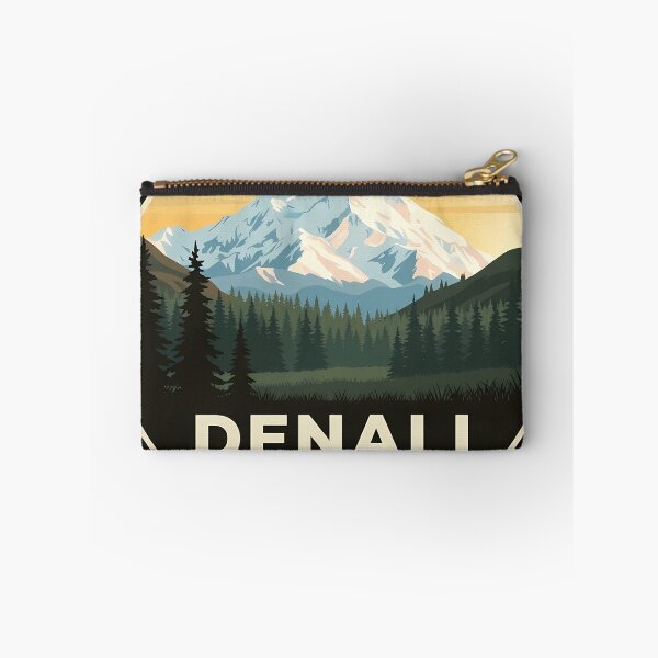 Artikelvorschau, Denali-Wald-Ansicht Alaska Vintage Ovaler Aufkleber entworfen und verkauft von DetourDgn.