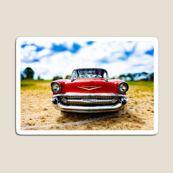 Aperçu de l'œuvre Charme de voiture rouge classique créée et vendue par Twisted Light Images.