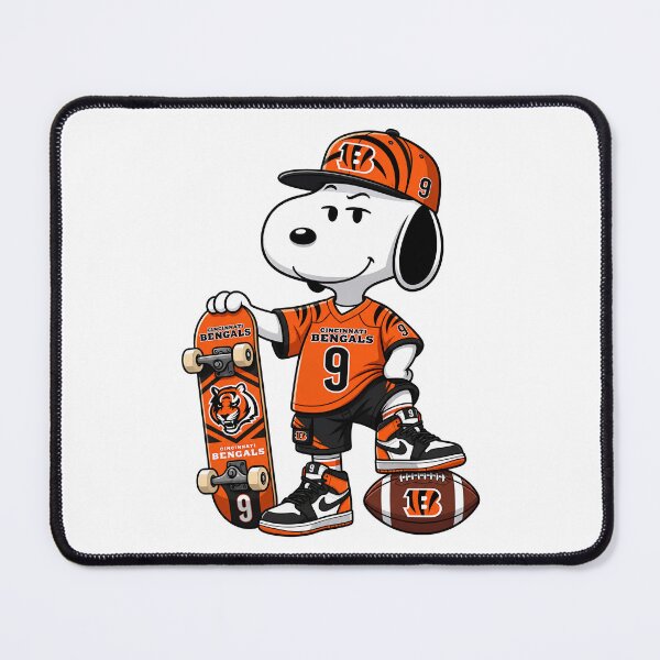 Item preview, Snoopy Cincinnati Bengals Football Retro F024 designed and sold by GLUVY-THEME.