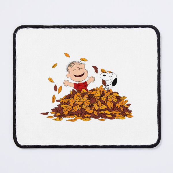 Artikelvorschau, Snoopy & Linus beim Spielen im Herbstlaubhaufen | Das perfekte Geschenk entworfen und verkauft von -Radiant-.