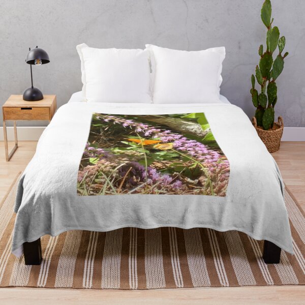 Item preview, papillon sur une fleur. designed and sold by Pearls1.
