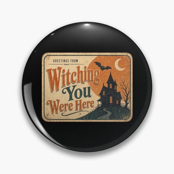 Artikelvorschau, „Hexenhaftes T-Shirt mit Postkartenmotiv“, Comfort Colors® Vintage-Reisepostkarten-T-Shirt, lustige Halloween-Reisegrafik entworfen und verkauft von TshirtsLabs.