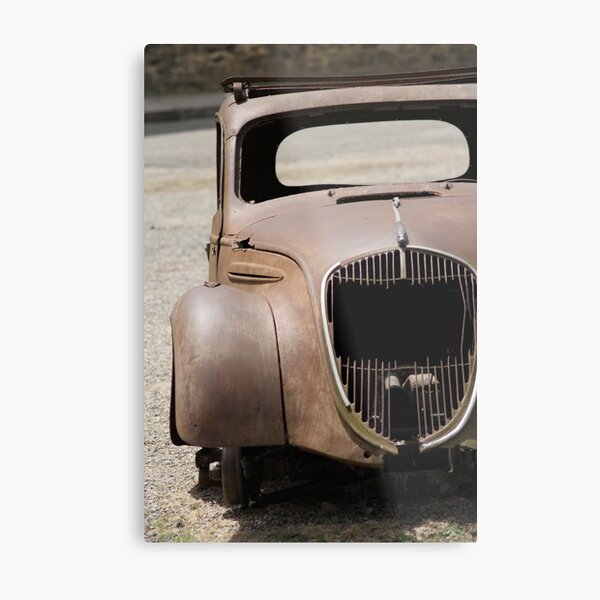 The haunting car Metal Print