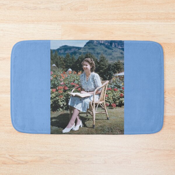 Item preview, Queen Elizabeth designed and sold by KNBS.