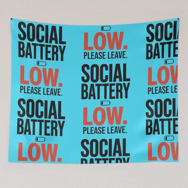 Aperçu de l'œuvre Batterie sociale faible Design amusant pour introvertis créée et vendue par Fun2Fentastic.